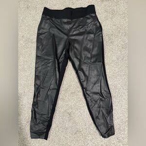 Ava & Viv faux leather legging